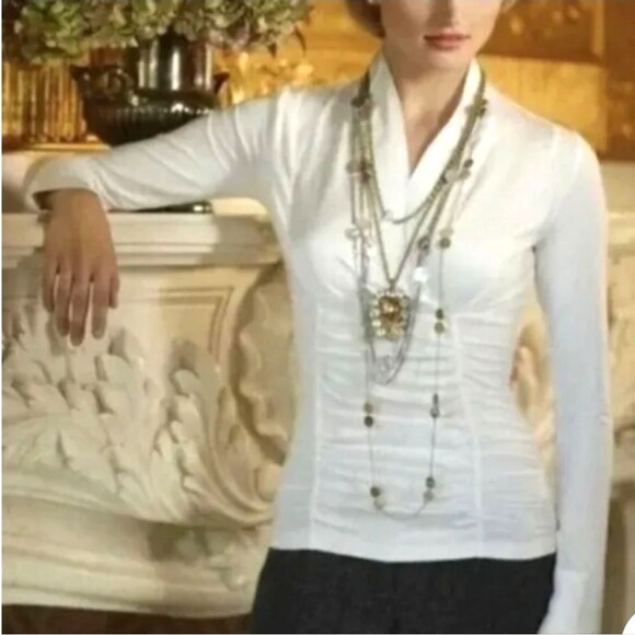 Cabi White Ruched Long Sleeve V-Neck Pullover Blouse Size M - Picture 11 of 11